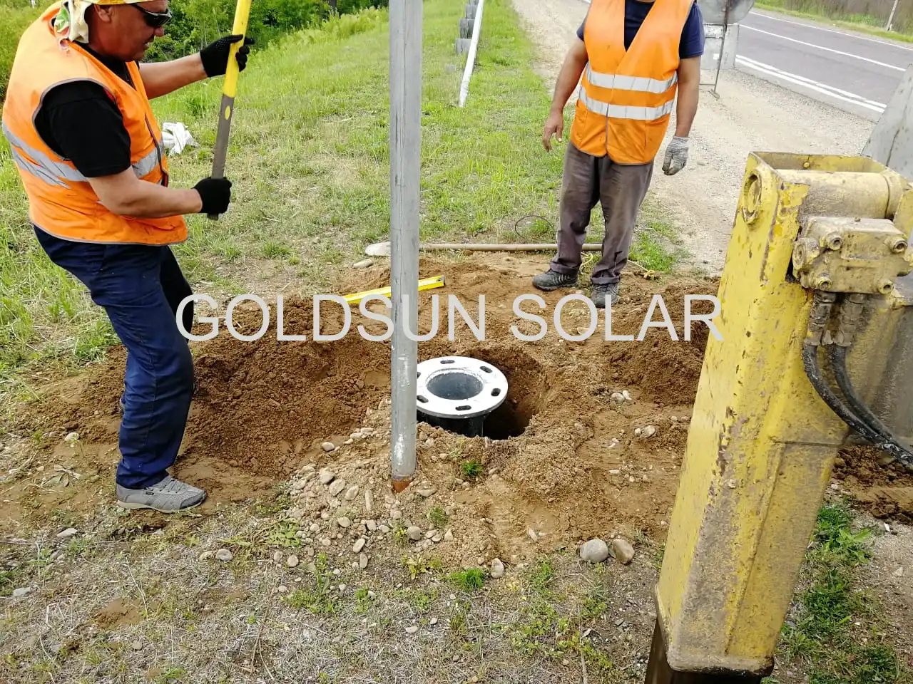 5 Advantages of Integrated Solar Street Lights